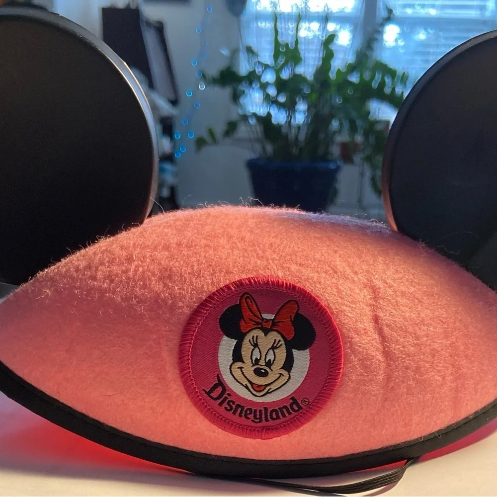 Disneyland Minnie Mouse VINTAGE Ears Hat! No longer made.